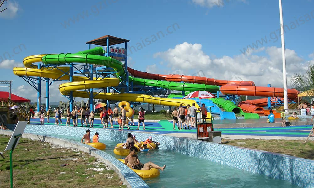 浙江宁波东钱湖水上乐园螺旋组合滑道、漂流河