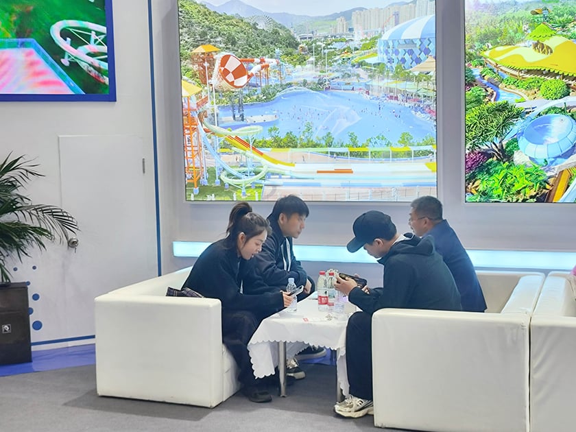 相聚郑州，引爆热潮——pa视讯游乐亮相2025中国（郑州）旅游休闲娱乐产业博览会，实力领航水上游乐新纪元！